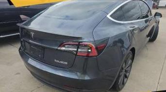 TESLA MODEL 3 2019 5YJ3E1EB3KF438742 image